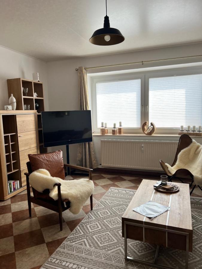 Sehr Schoene Wohnung,Komplett Neu Eingerichtet Limabach - Oberfrohna Екстериор снимка