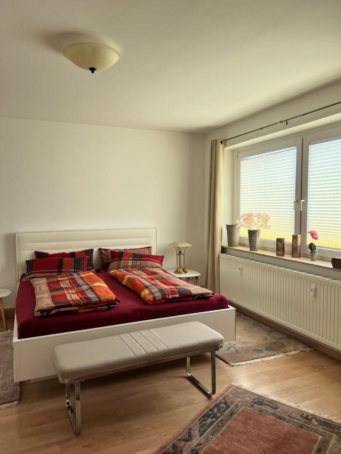 Sehr Schoene Wohnung,Komplett Neu Eingerichtet Limabach - Oberfrohna Екстериор снимка